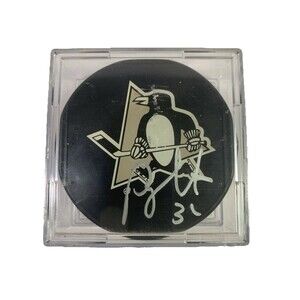 Authentic Penguins Autographed Puck Peter Taglianetti  91 92 Stanley Cup Champ